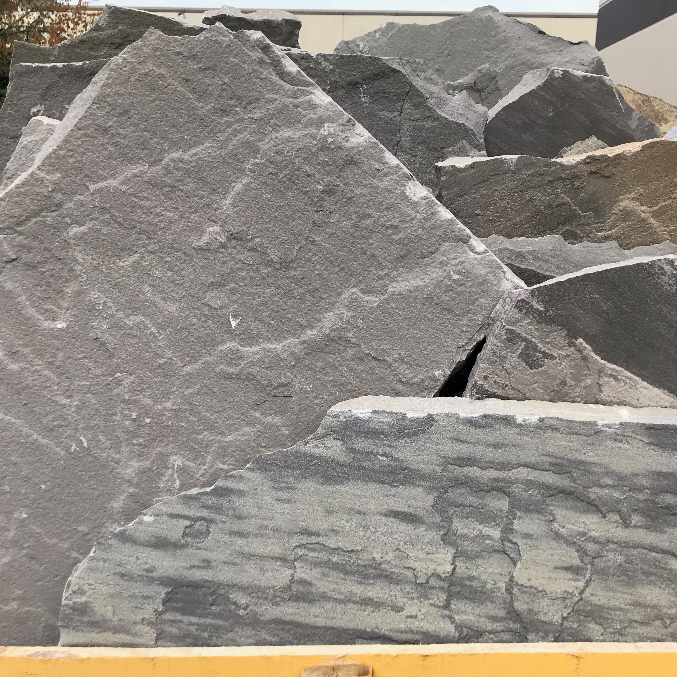Ebony Black Select Flagstone | PRO Aggregate Chico – PRO Aggregate